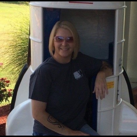 Meet your Posher, Karen - Picture 1 of 1